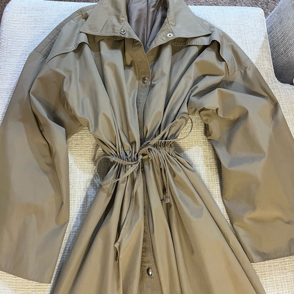 Neiman Marcus Classic Beige Trench Coat